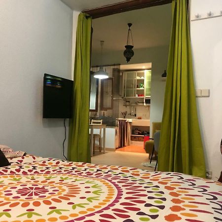 Apartamento En Corrala Madrid Kültér fotó