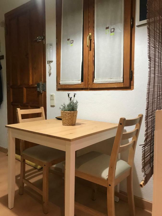 Apartamento En Corrala Madrid Kültér fotó