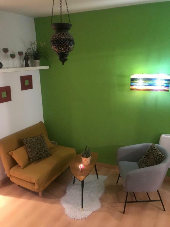 Apartamento En Corrala Madrid Kültér fotó