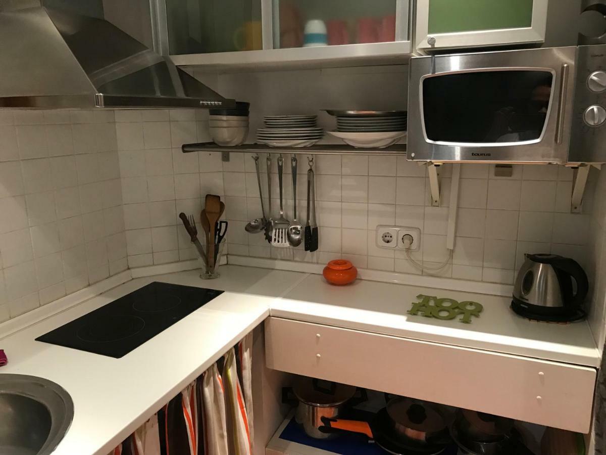 Apartamento En Corrala Madrid Kültér fotó