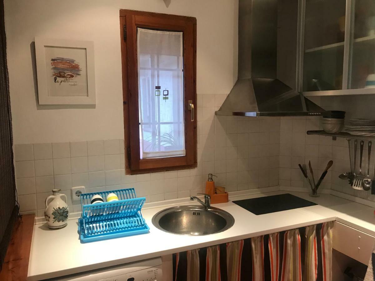 Apartamento En Corrala Madrid Kültér fotó