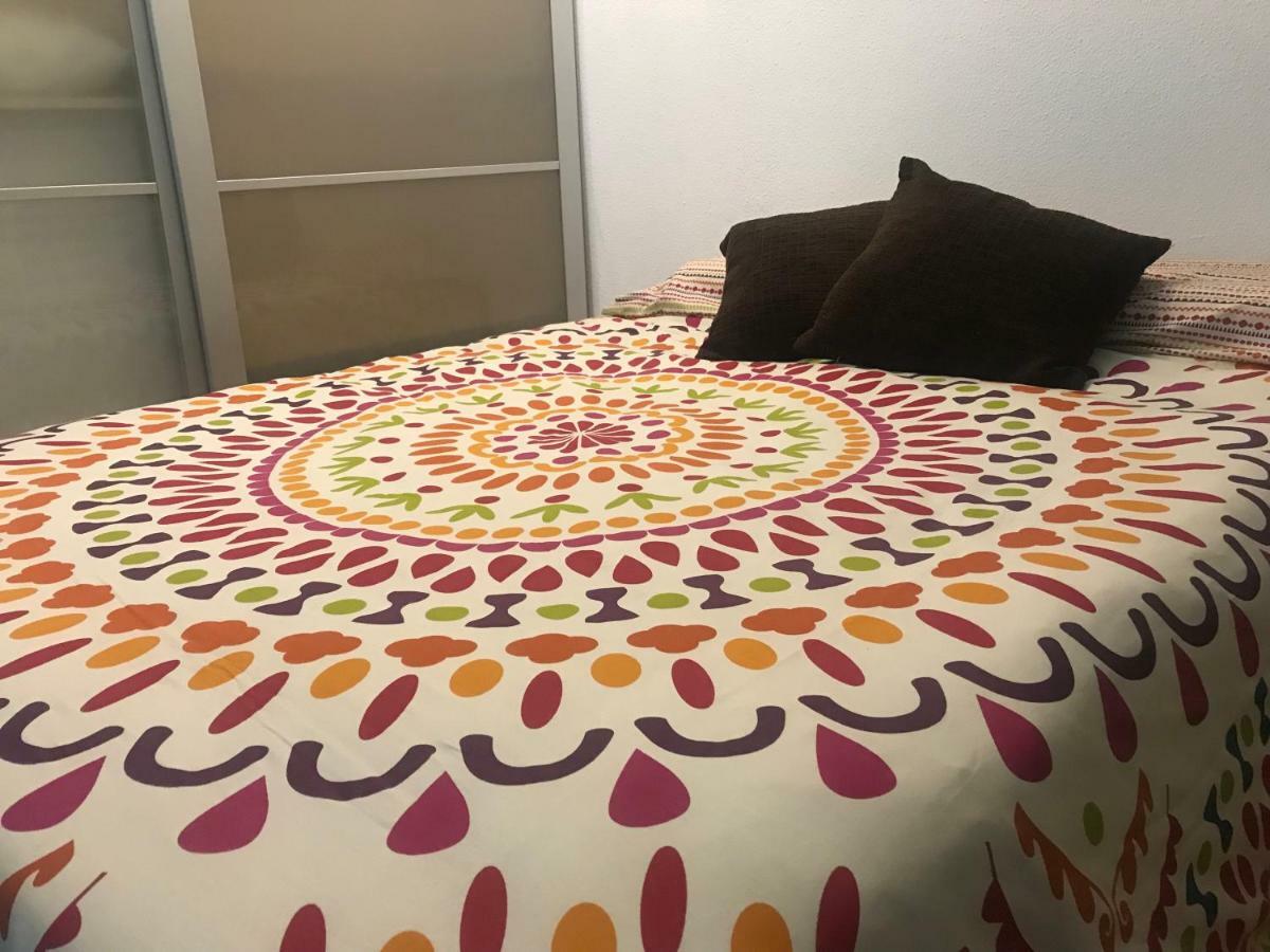 Apartamento En Corrala Madrid Kültér fotó